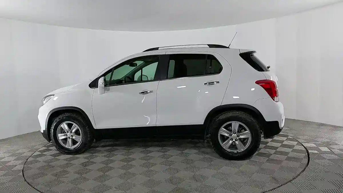 Chevrolet Tracker 2018 года за 6 600 000 тг. в Актау