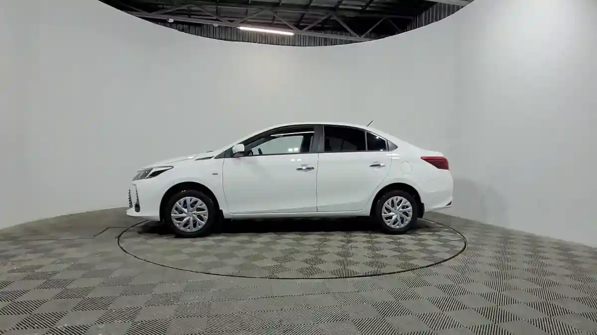 Toyota Vios 2023 года за 8 100 000 тг. в Алматы