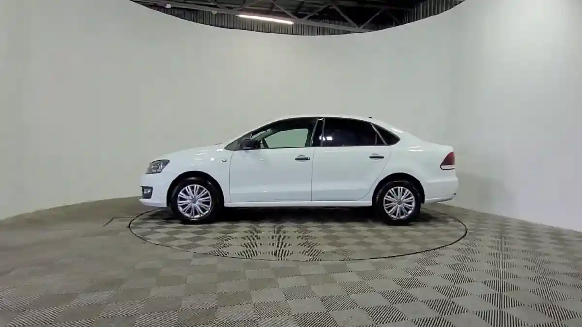 Volkswagen Polo 2019 года за 6 200 000 тг. в Алматы
