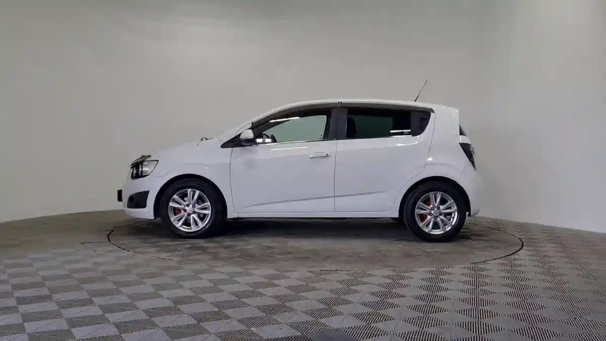 Chevrolet Aveo 2013 года за 4 790 000 тг. в Алматы