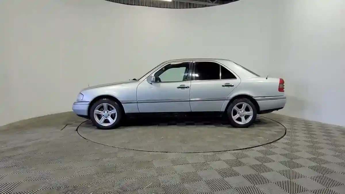 Mercedes-Benz C-Класс 1993 года за 1 890 000 тг. в Алматы