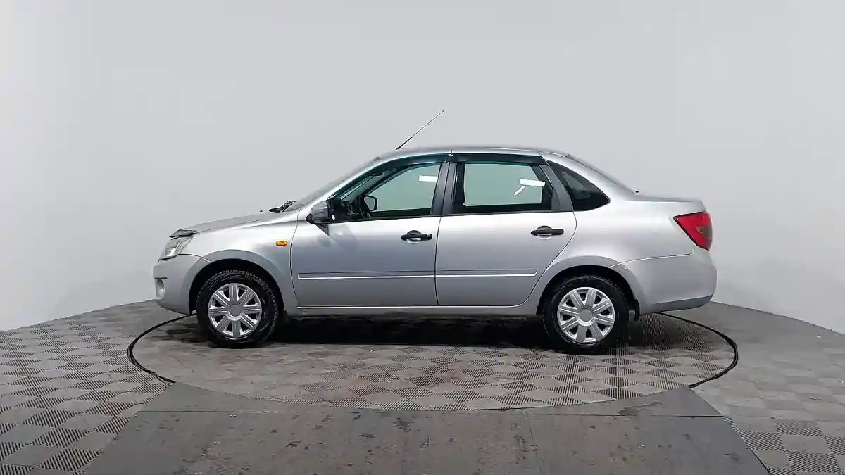LADA (ВАЗ) Granta 2016 года за 3 190 000 тг. в Астана