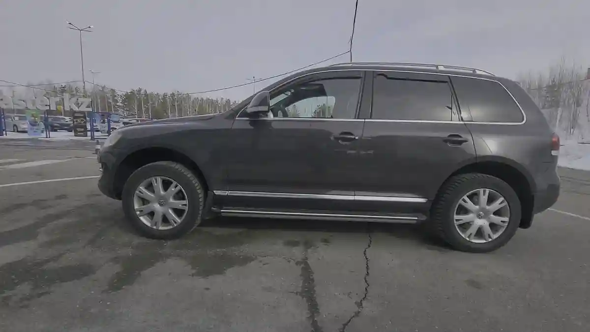 Volkswagen Touareg 2007 года за 6 250 000 тг. в Усть-Каменогорск