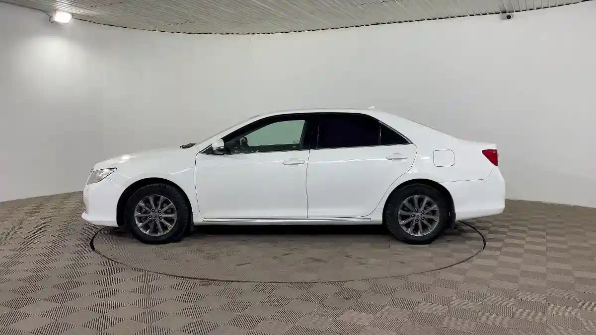 Toyota Camry 2012 года за 8 830 000 тг. в Шымкент