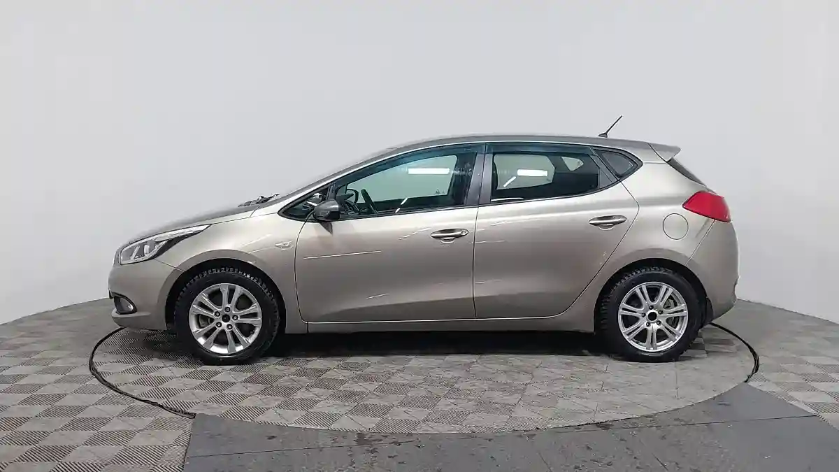 Kia Ceed 2013 года за 5 100 000 тг. в Астана