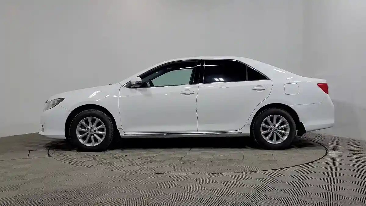 Toyota Camry 2013 года за 8 490 000 тг. в Алматы