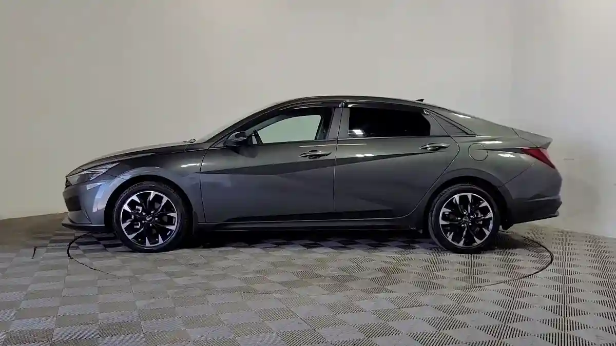 Hyundai Elantra 2021 года за 8 990 000 тг. в Алматы