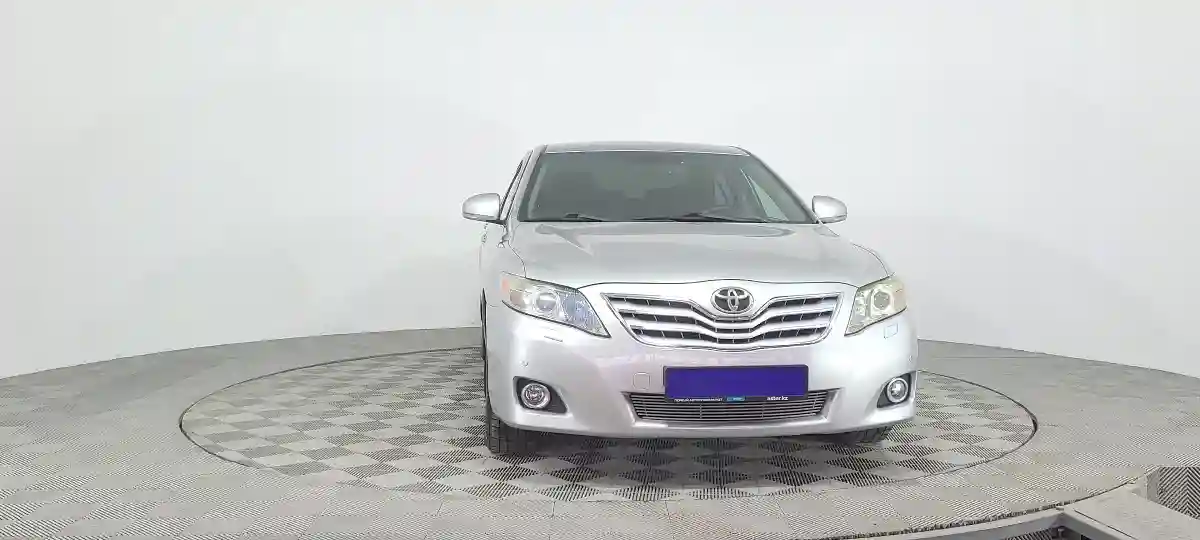 Toyota Camry 2010 года за 7 400 000 тг. в Караганда
