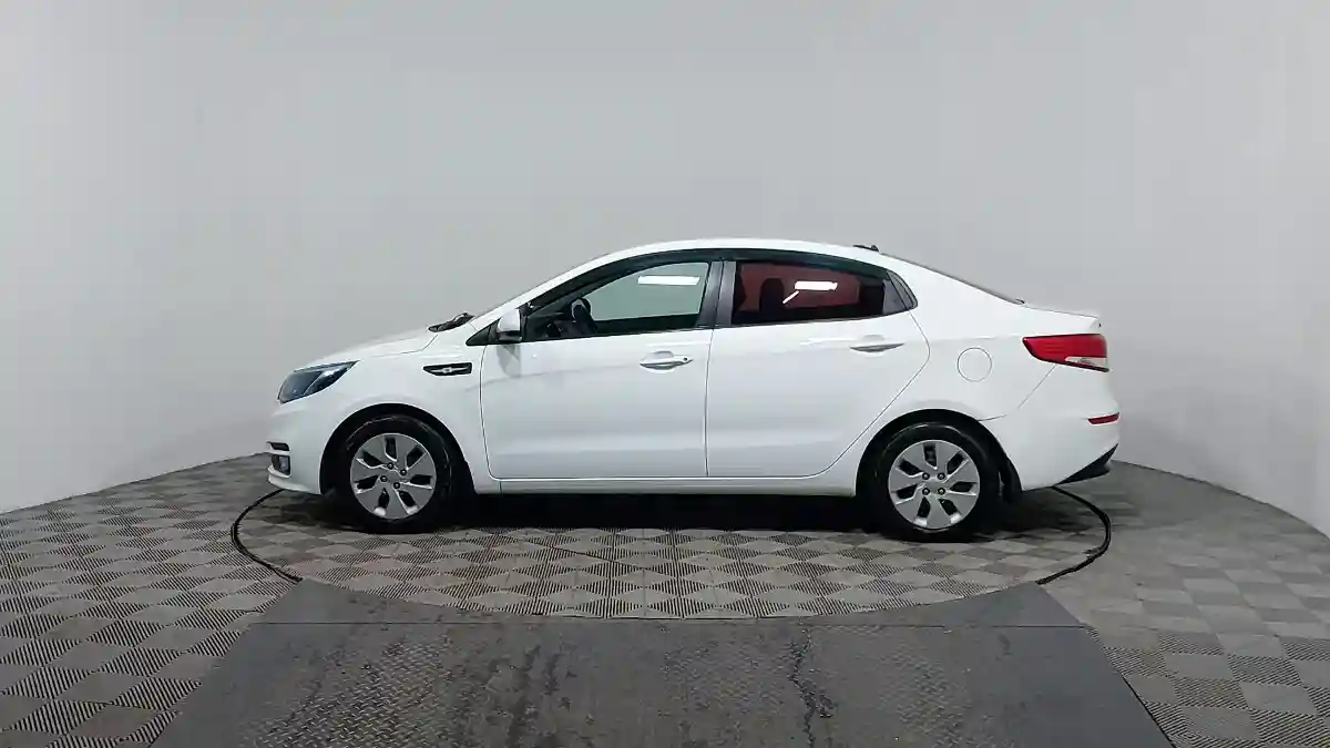 Kia Rio 2017 года за 5 150 000 тг. в Астана