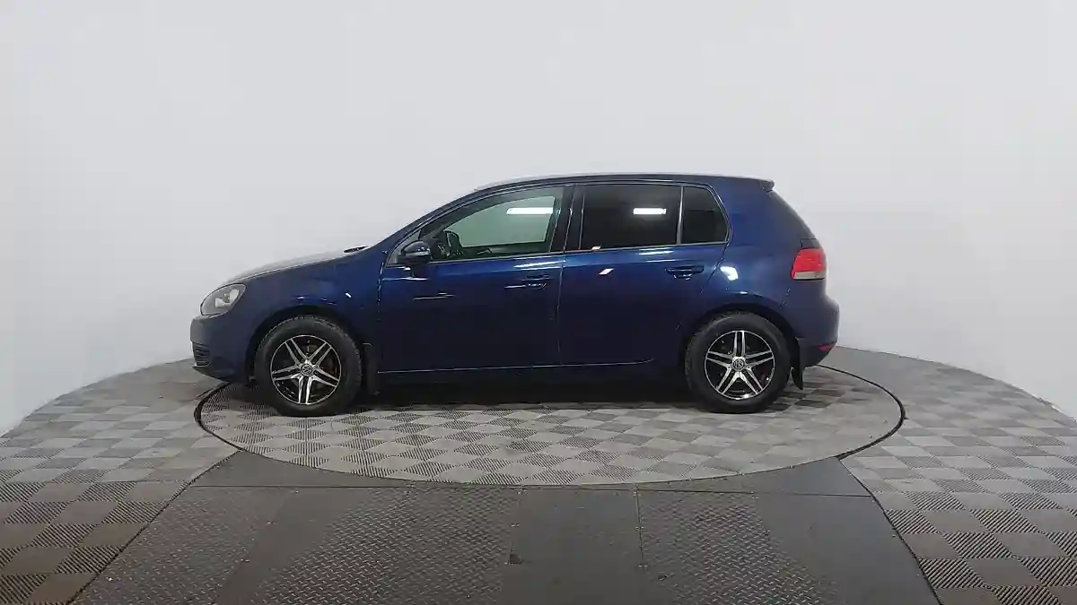 Volkswagen Golf 2012 года за 4 820 000 тг. в Астана