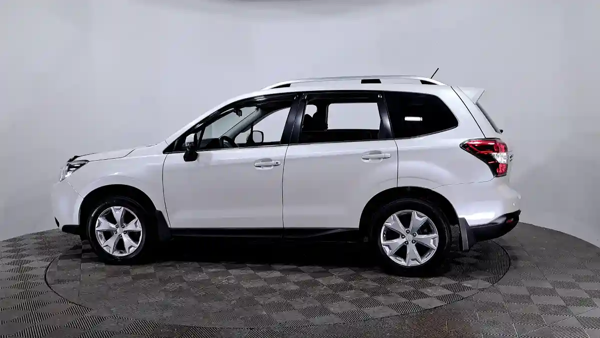Subaru Forester 2014 года за 8 020 000 тг. в Астана