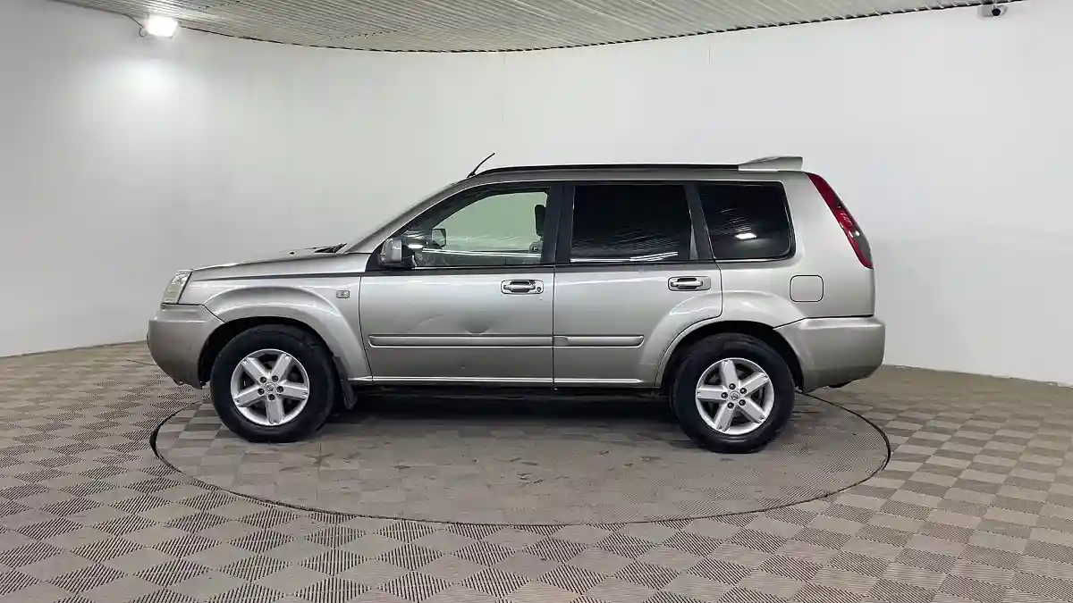 Nissan X-Trail 2003 года за 2 200 000 тг. в Шымкент