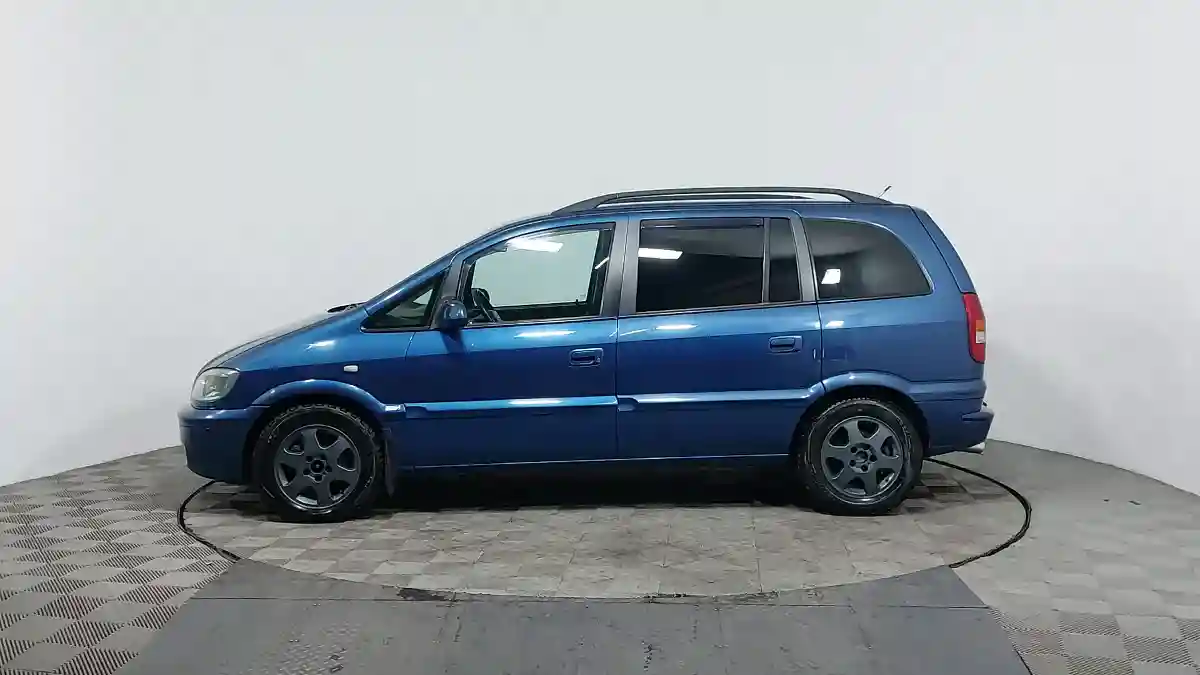 Opel Zafira 2002 года за 1 790 000 тг. в Астана