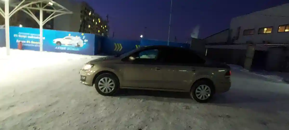 Volkswagen Polo 2015 года за 3 190 000 тг. в Алматы