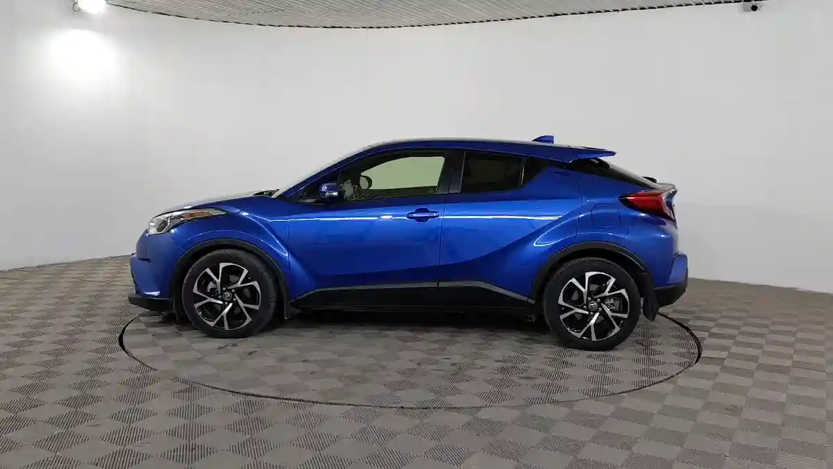 Toyota C-HR 2019 года за 8 690 000 тг. в Шымкент
