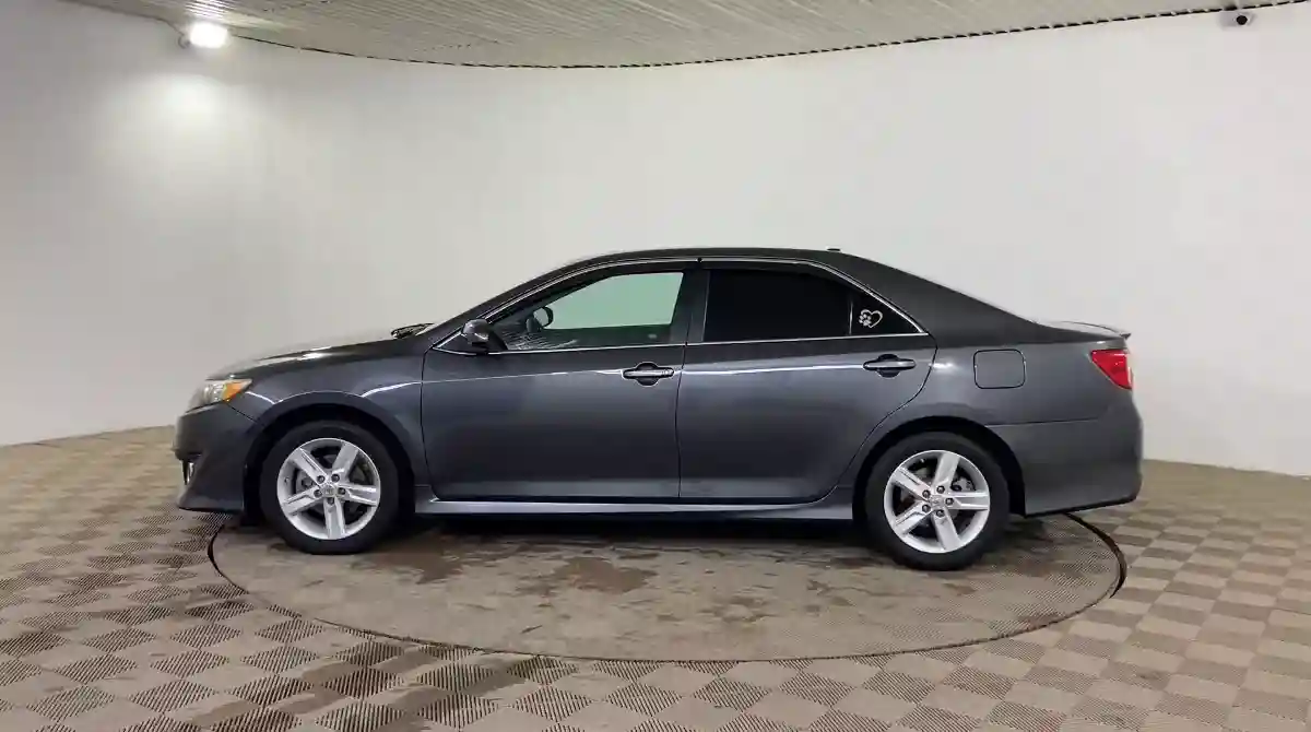Toyota Camry 2012 года за 9 450 000 тг. в Шымкент