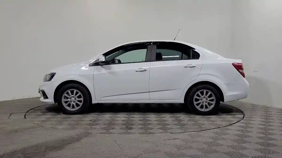 Chevrolet Aveo 2018 года за 3 910 000 тг. в Алматы