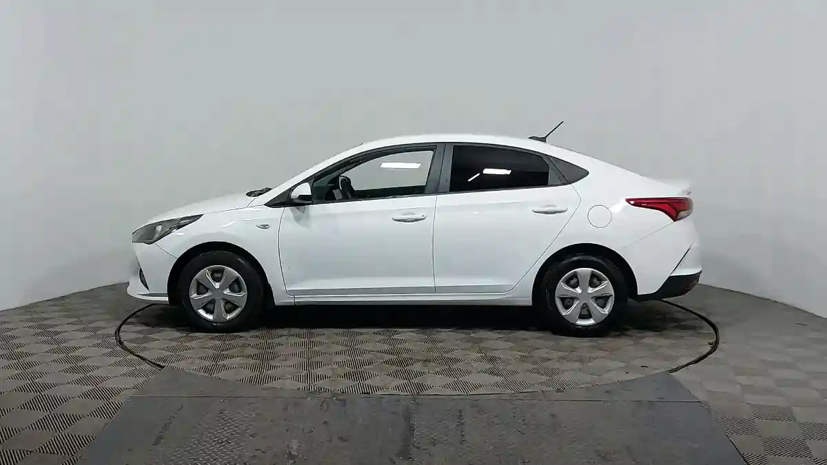 Hyundai Accent 2021 года за 6 250 000 тг. в Астана