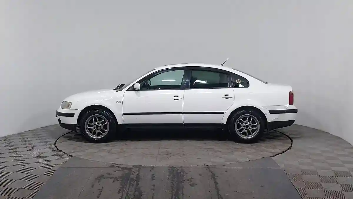 Volkswagen Passat 1998 года за 1 630 000 тг. в Астана