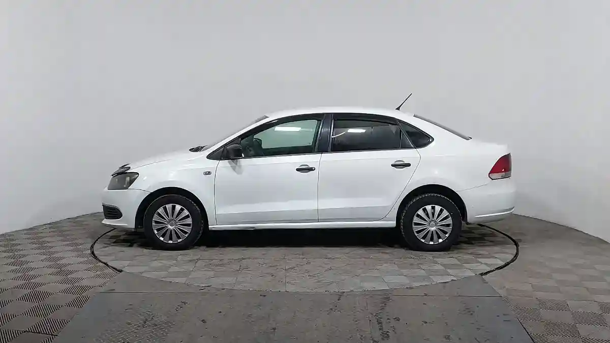 Volkswagen Polo 2015 года за 2 780 000 тг. в Астана