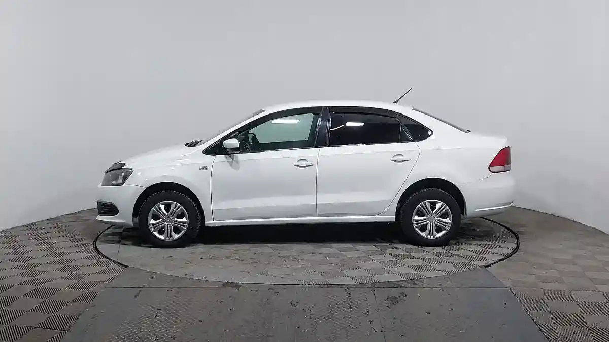 Volkswagen Polo 2015 года за 3 490 000 тг. в Астана