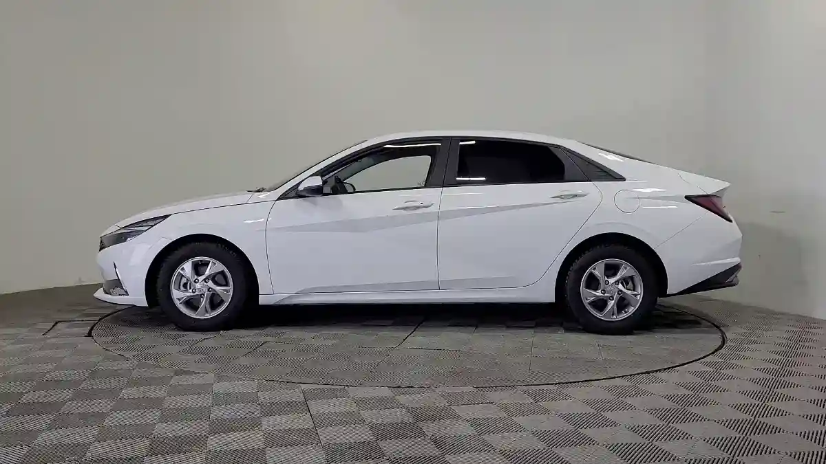 Hyundai Avante 2021 года за 9 170 000 тг. в Алматы