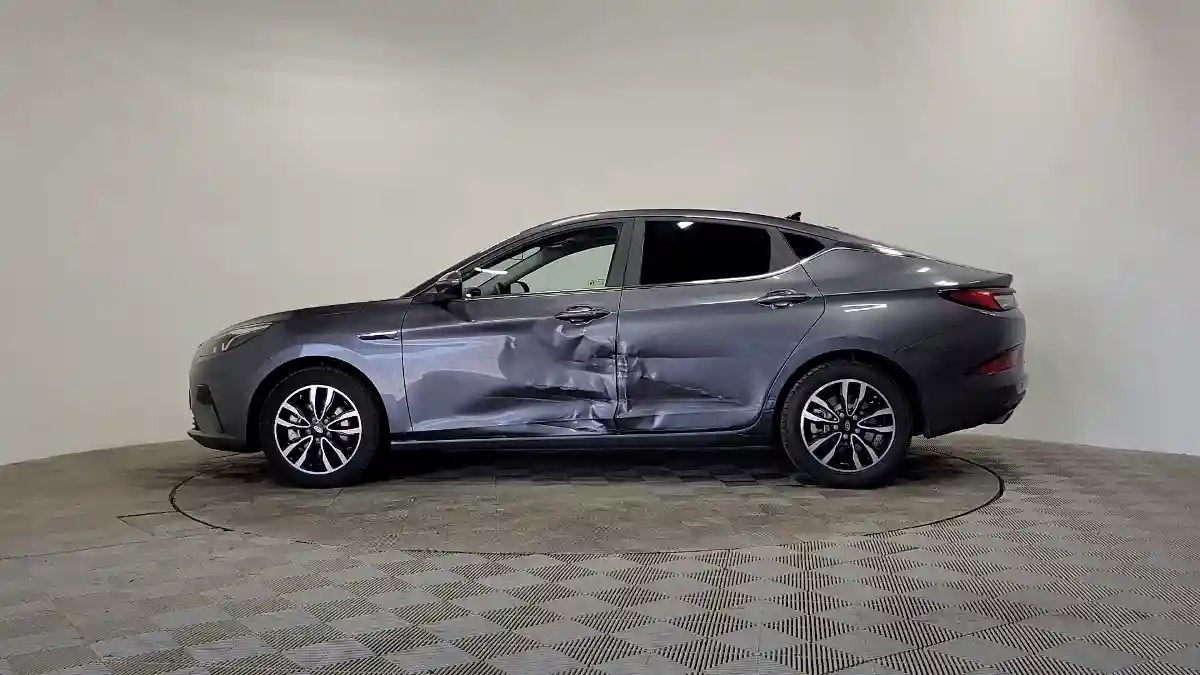 JAC J7 2023 года за 4 700 000 тг. в Алматы