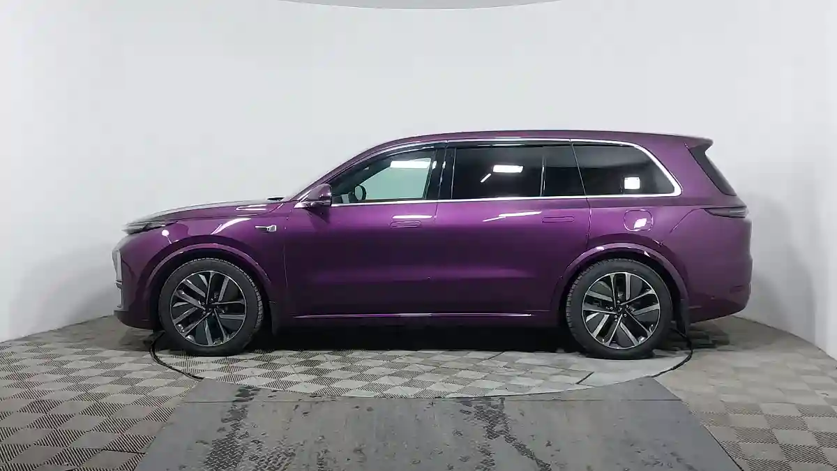 LiXiang L9 2023 года за 26 400 000 тг. в Астана