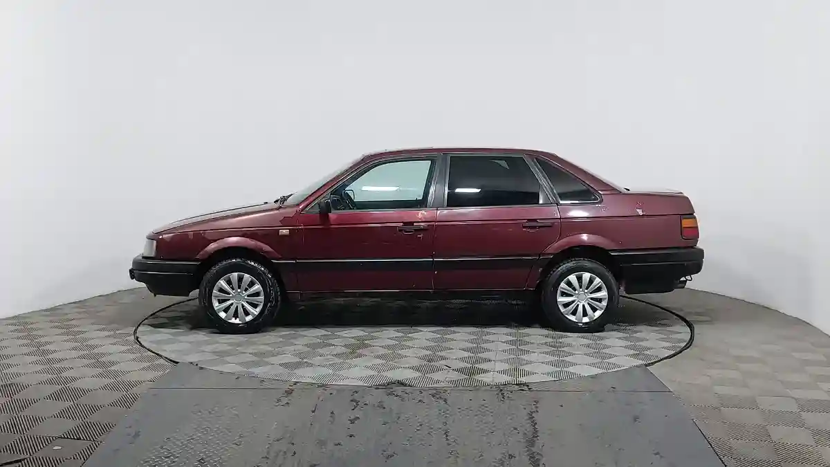 Volkswagen Passat 1991 года за 690 000 тг. в Астана
