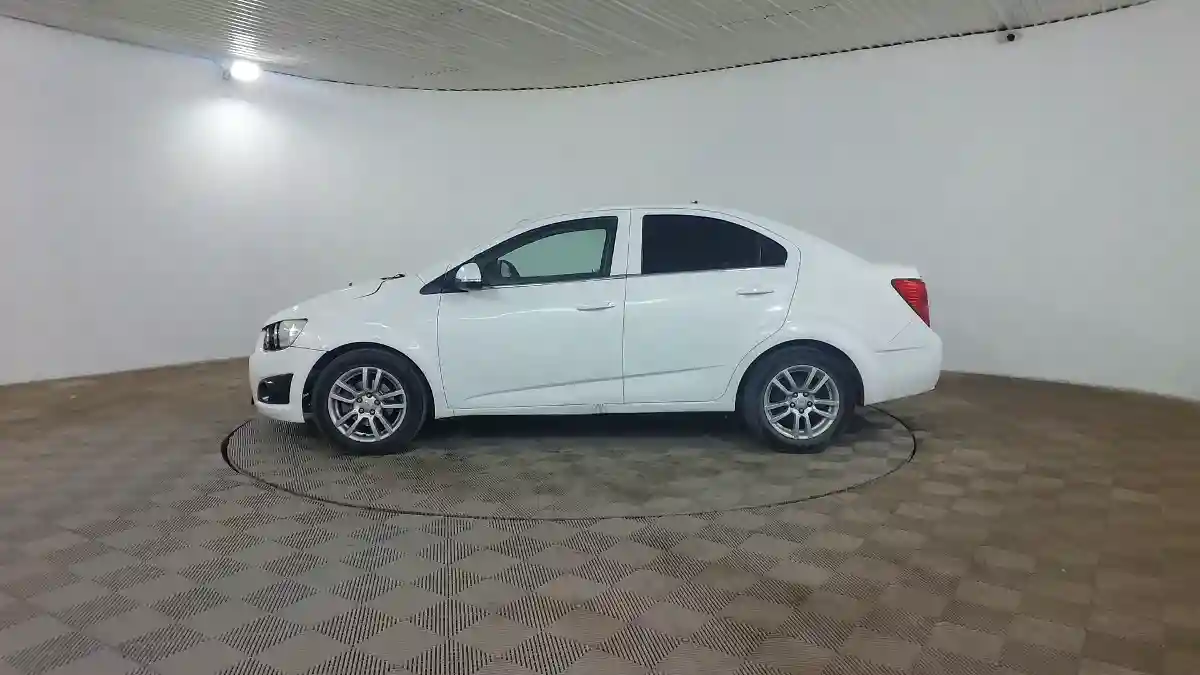 Chevrolet Aveo 2014 года за 2 390 000 тг. в Шымкент