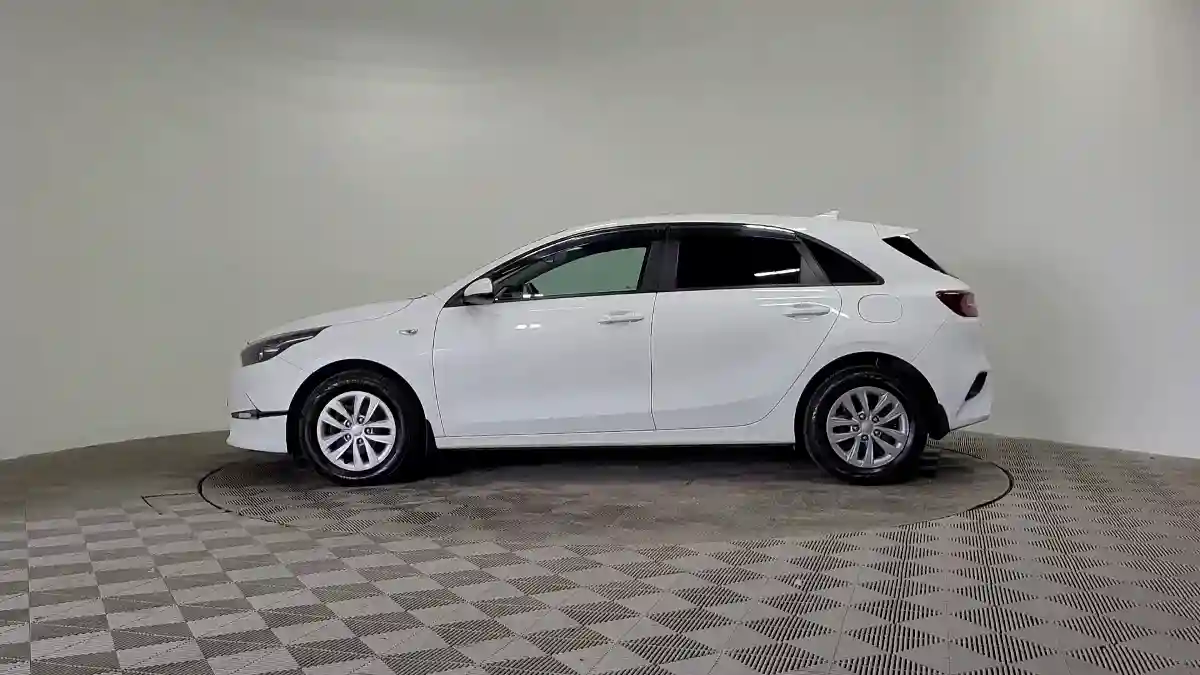 Kia Ceed 2022 года за 8 500 000 тг. в Алматы