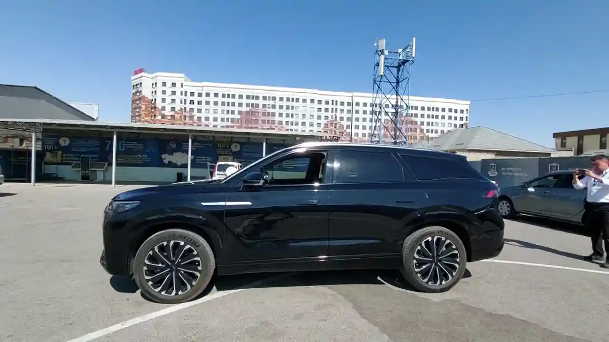 Jaecoo J8 2025 года за 14 990 000 тг. в Шымкент