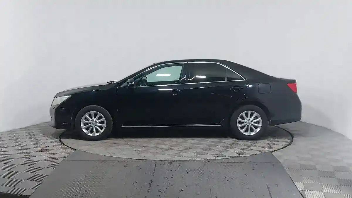 Toyota Camry 2013 года за 8 790 000 тг. в Астана