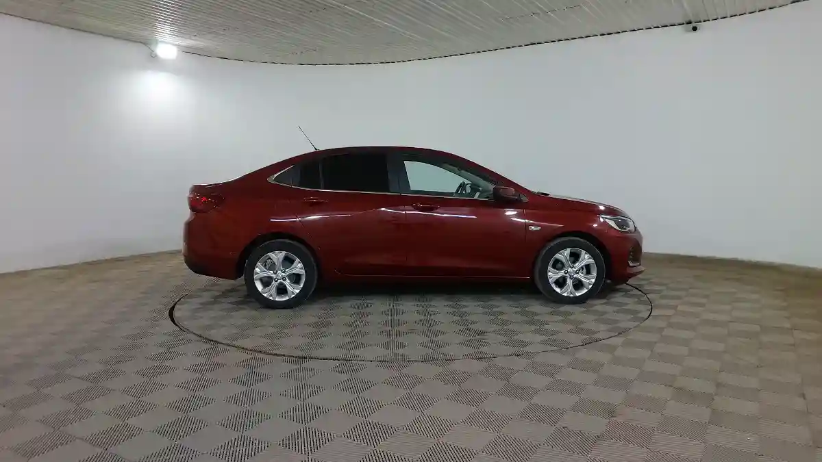 Chevrolet Onix 2023 года за 6 300 000 тг. в Шымкент