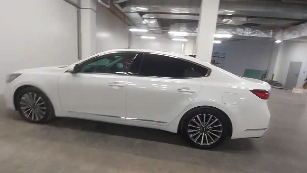 Kia K7 2016 года за 12 065 000 тг. в Астана