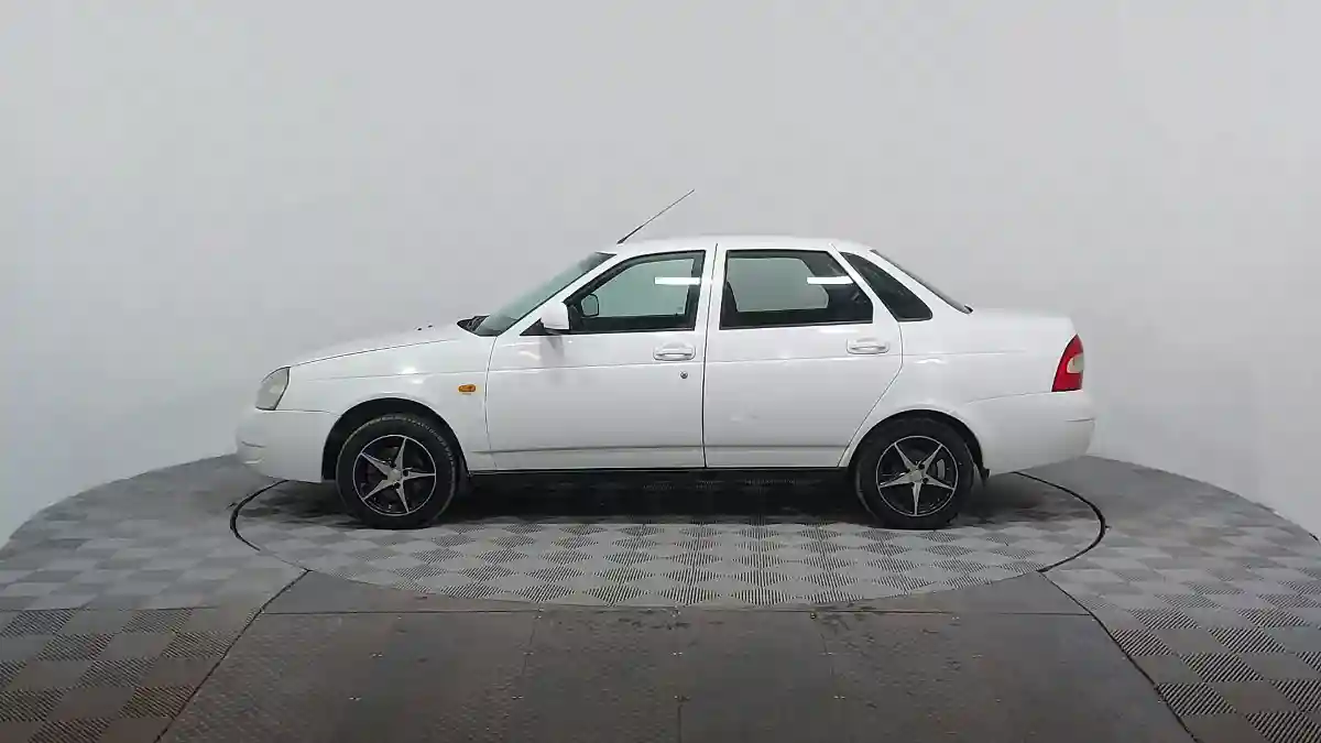 LADA (ВАЗ) Priora 2013 года за 2 250 000 тг. в Астана