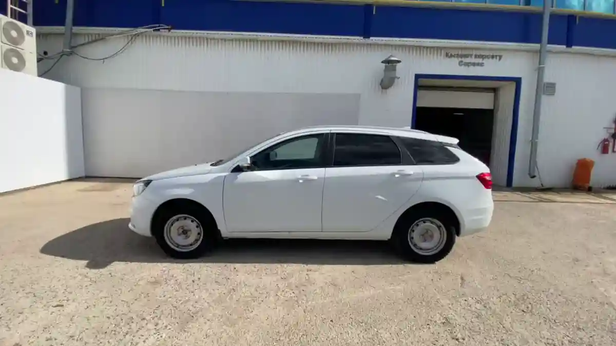 LADA (ВАЗ) Vesta 2019 года за 3 850 000 тг. в Уральск