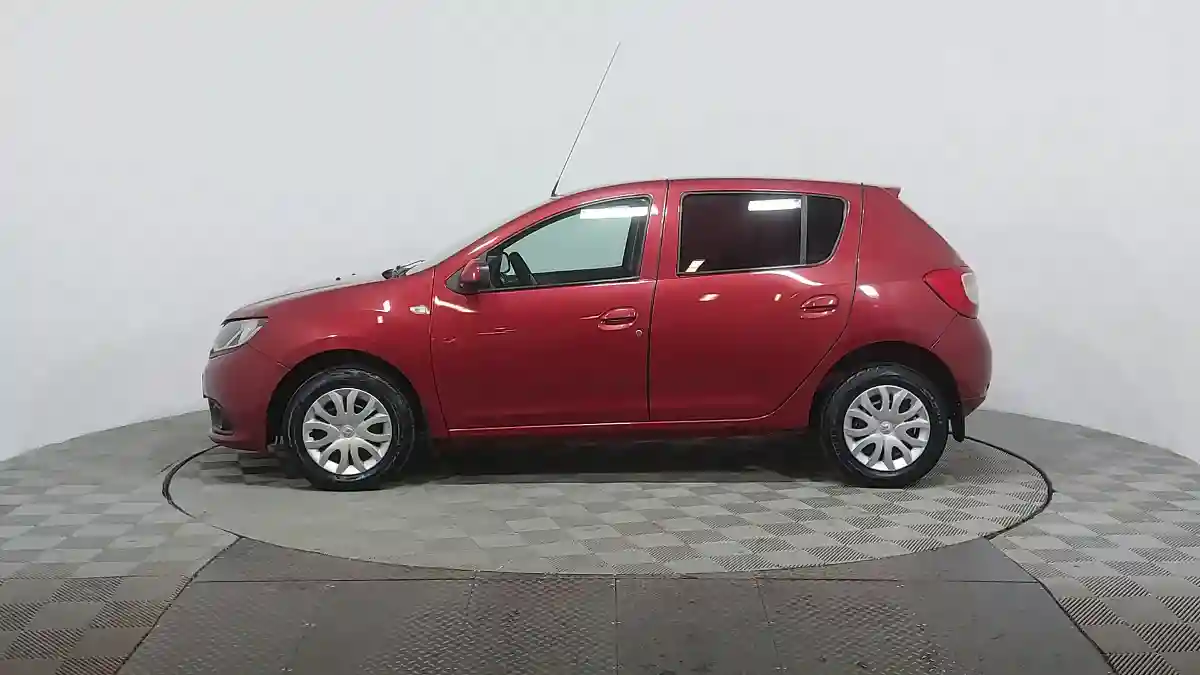 Renault Sandero 2014 года за 2 880 000 тг. в Астана