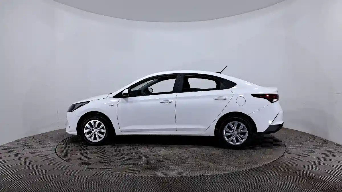 Hyundai Accent 2022 года за 7 290 000 тг. в Астана