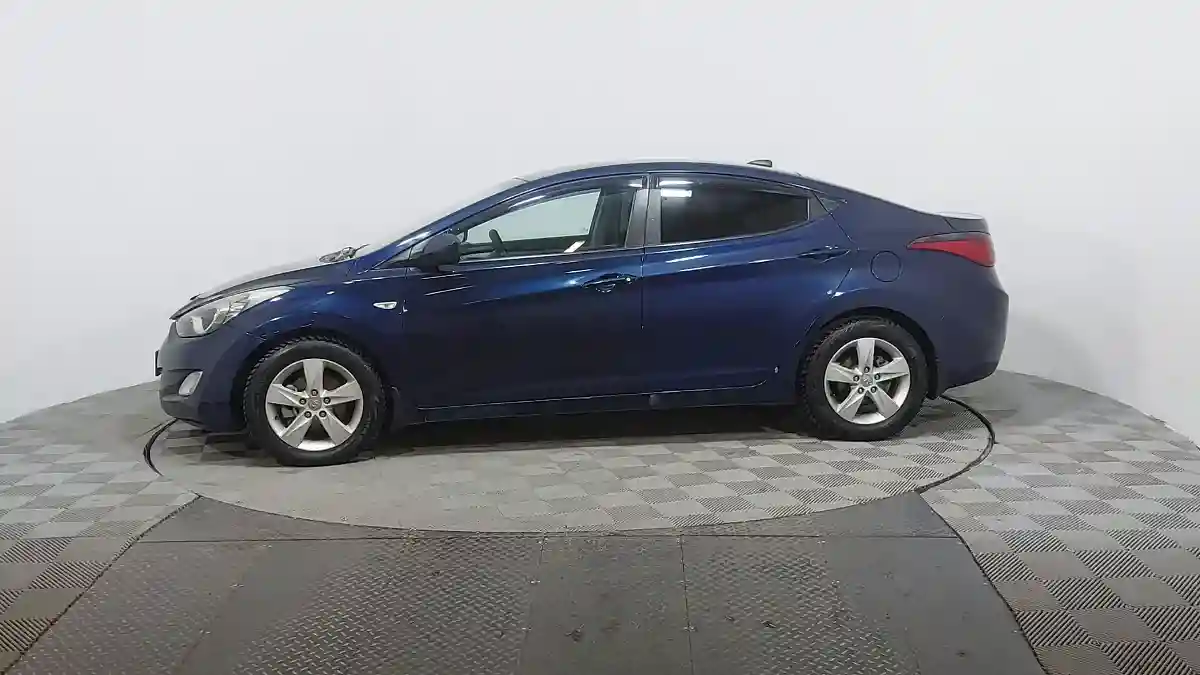 Hyundai Elantra 2012 года за 3 450 000 тг. в Астана