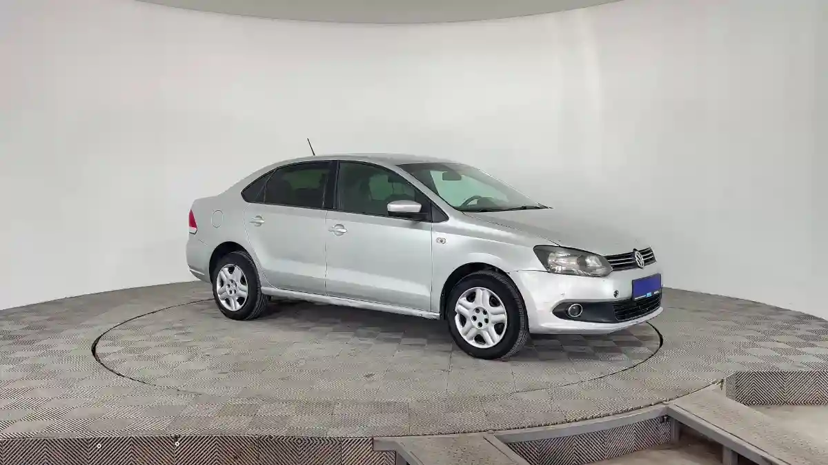 Volkswagen Polo 2015 года за 2 890 000 тг. в Караганда