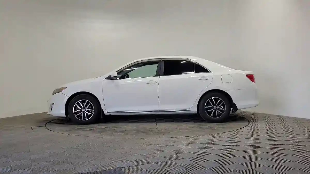 Toyota Camry 2012 года за 6 990 000 тг. в Алматы