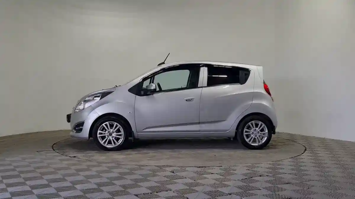 Chevrolet Spark 2023 года за 5 300 000 тг. в Алматы