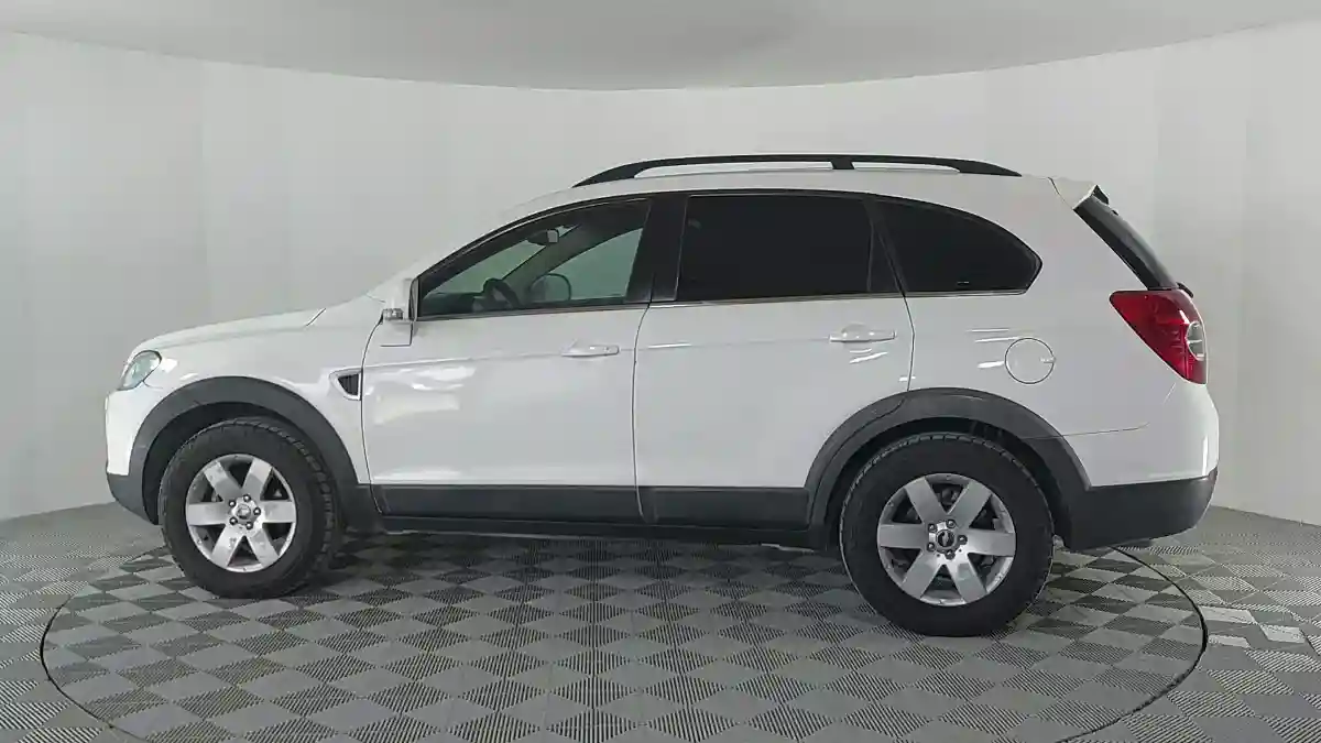 Chevrolet Captiva 2008 года за 2 500 000 тг. в Алматы