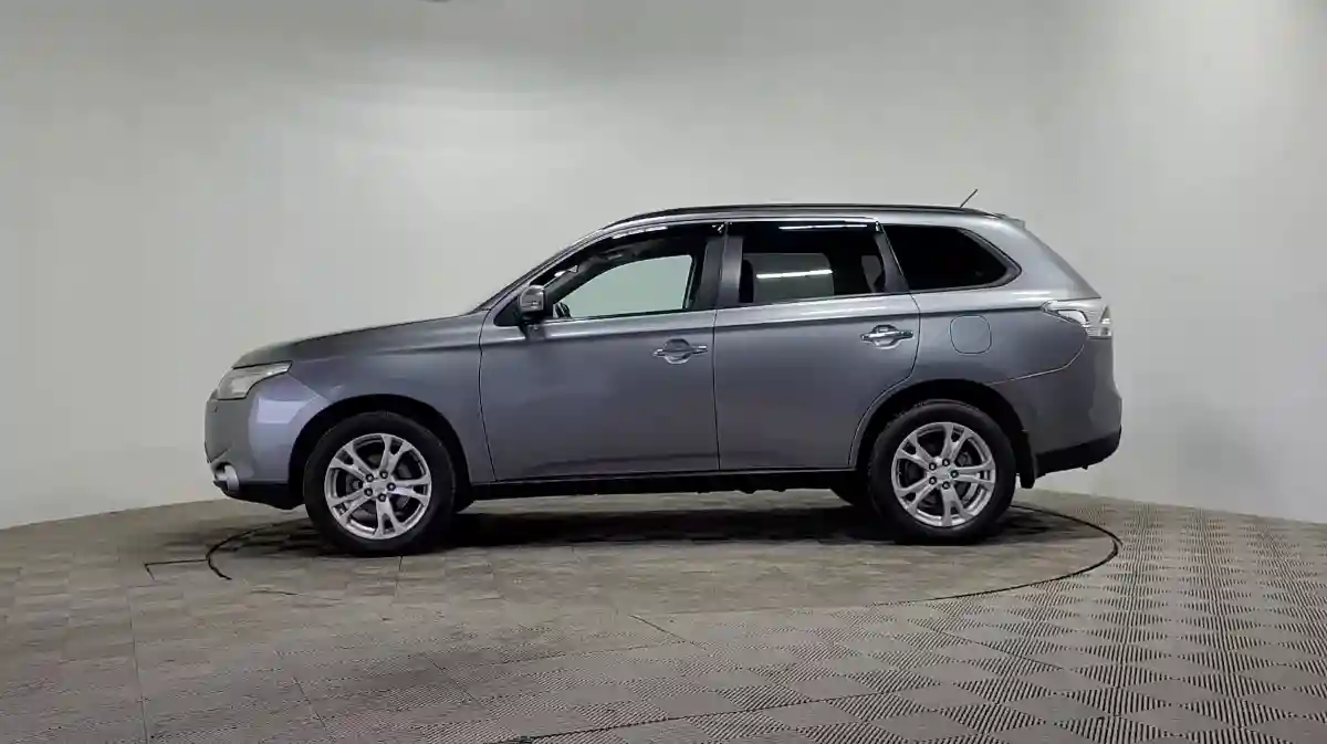 Mitsubishi Outlander 2012 года за 7 000 000 тг. в Алматы