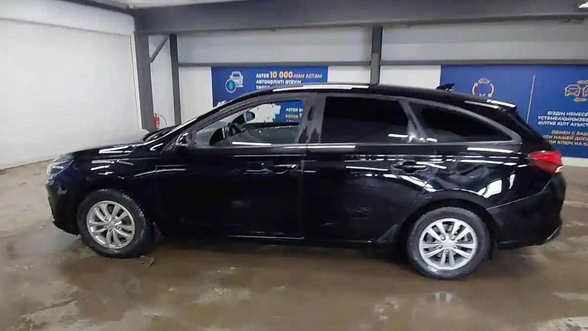 Hyundai i30 2023 года за 8 390 000 тг. в Астана
