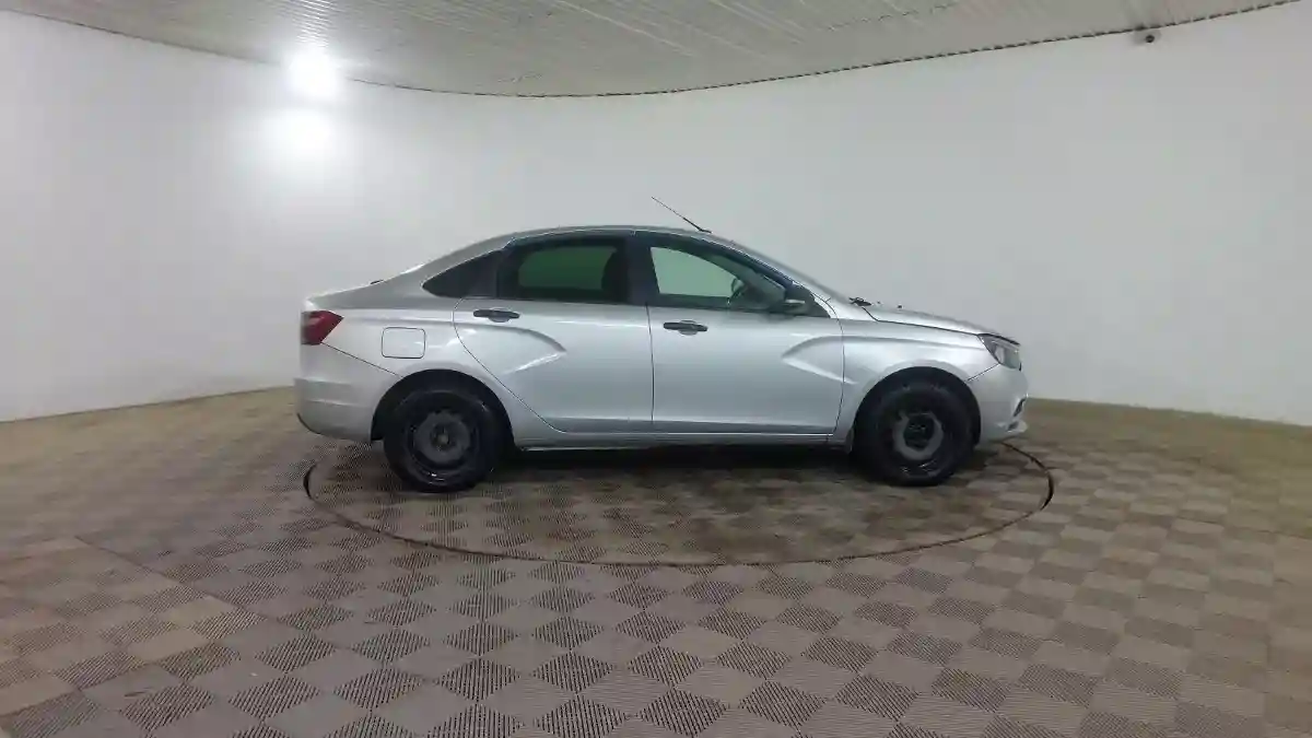 LADA (ВАЗ) Vesta 2018 года за 2 869 000 тг. в Шымкент