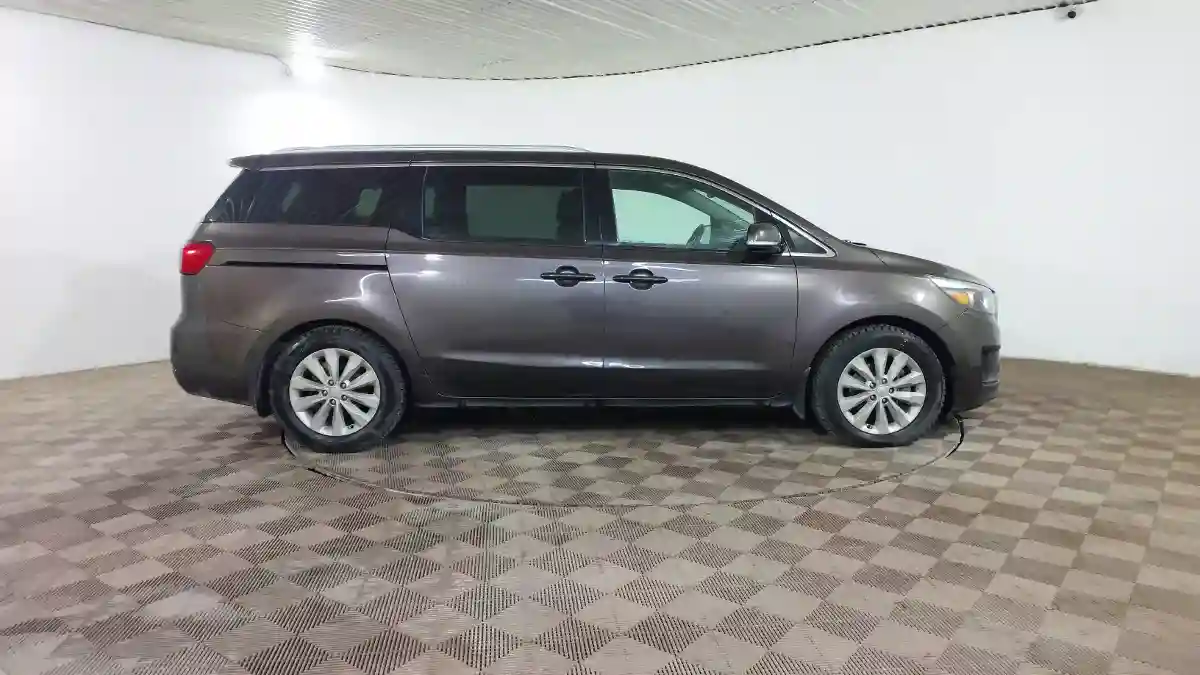 Kia Sedona 2017 года за 9 692 000 тг. в Шымкент
