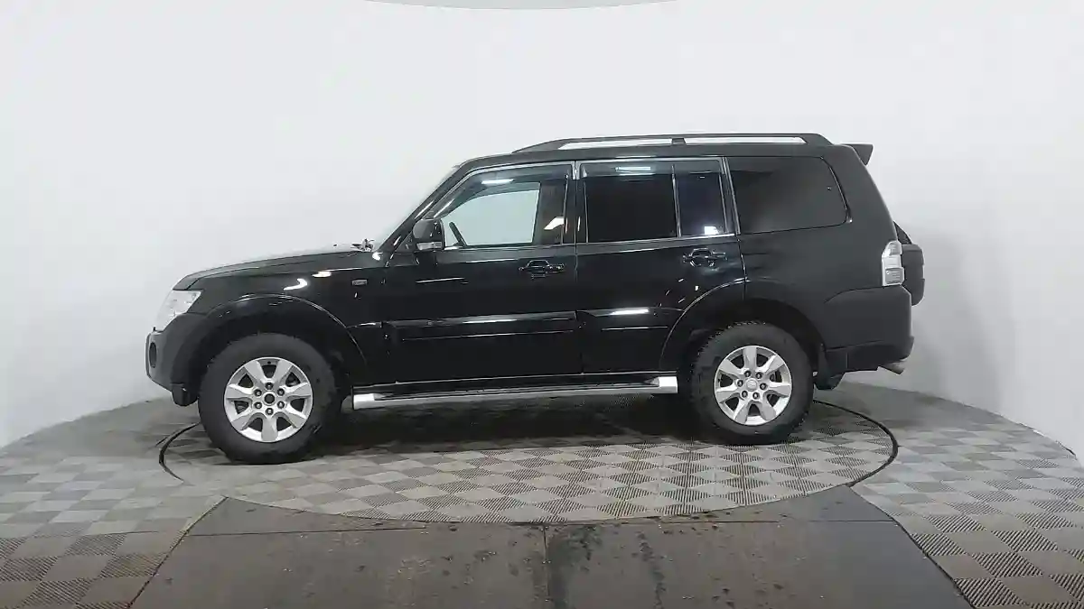 Mitsubishi Pajero 2012 года за 9 350 000 тг. в Астана