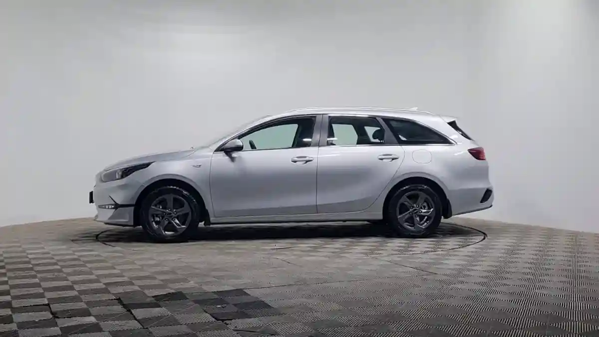 Kia Ceed 2024 года за 9 590 000 тг. в Алматы